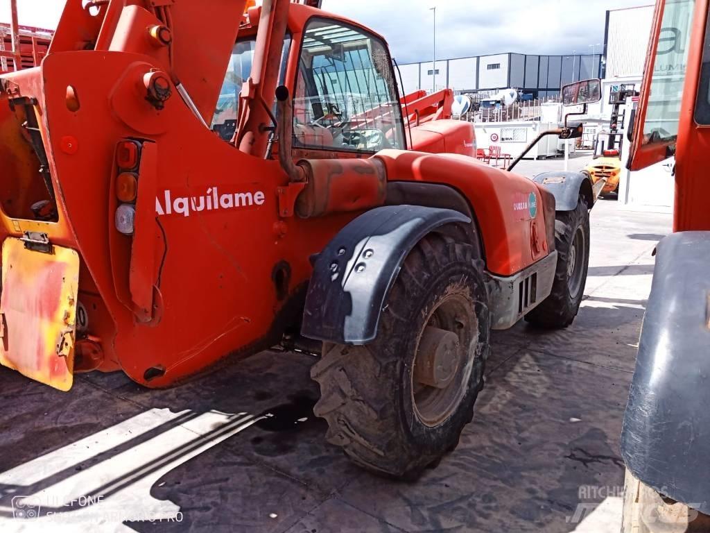 JCB 535-125 伸縮臂操作車