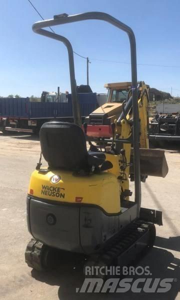 Wacker Neuson 803 小型挖土機/掘鑿機<7t(小型挖掘機)