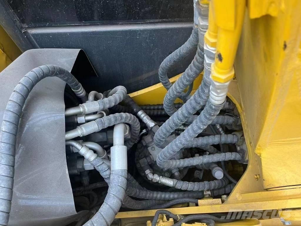 Komatsu PC70-8 中型挖土機/掘鑿機/挖掘機 7t-12t