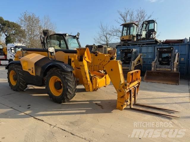 JCB 540-180 伸縮臂操作車