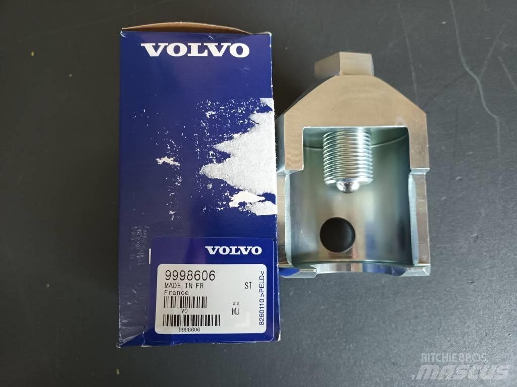 Volvo PULLER 9998606 引擎/發動機