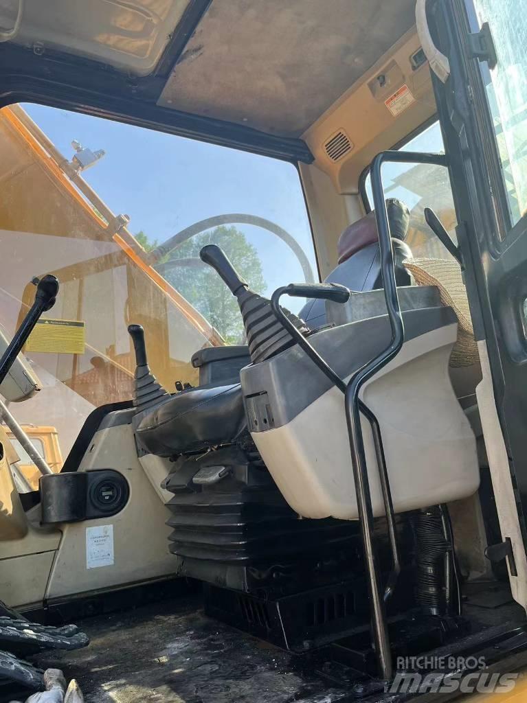 CAT 320 C L 履帶式 挖土機/掘鑿機/挖掘機