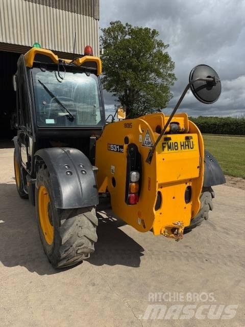 JCB 531-70 伸縮臂操作車