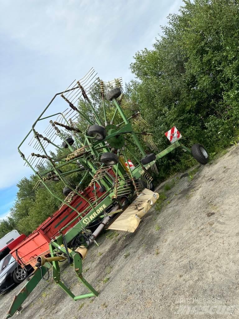 Krone Swadro 耙與翻草機
