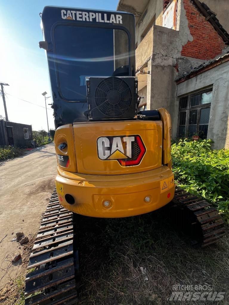 CAT 303.5 E CR 小型挖土機/掘鑿機<7t(小型挖掘機)