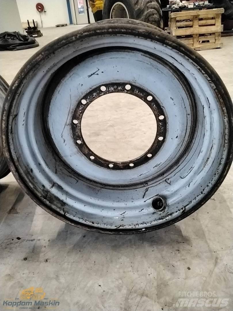Valmet 901 20x34 輪胎、車輪和輪圈
