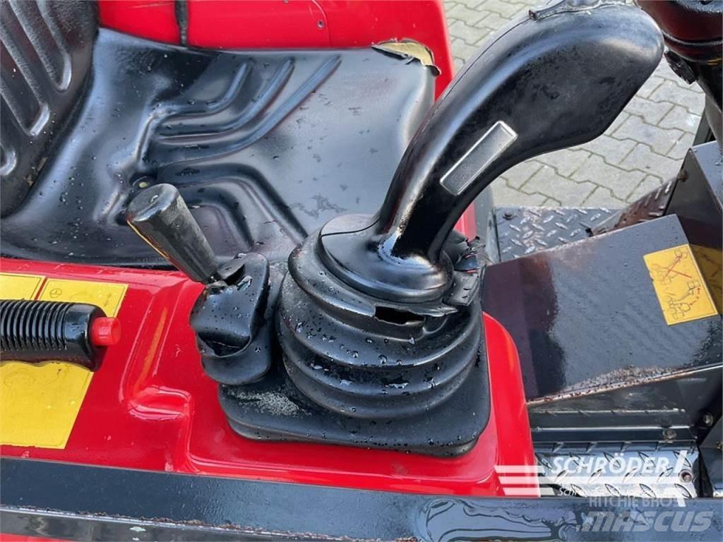 Schäffer 2336 SLT 小型裝載機