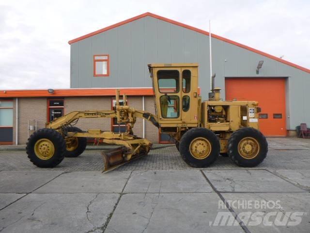 CAT 120 G 平土機