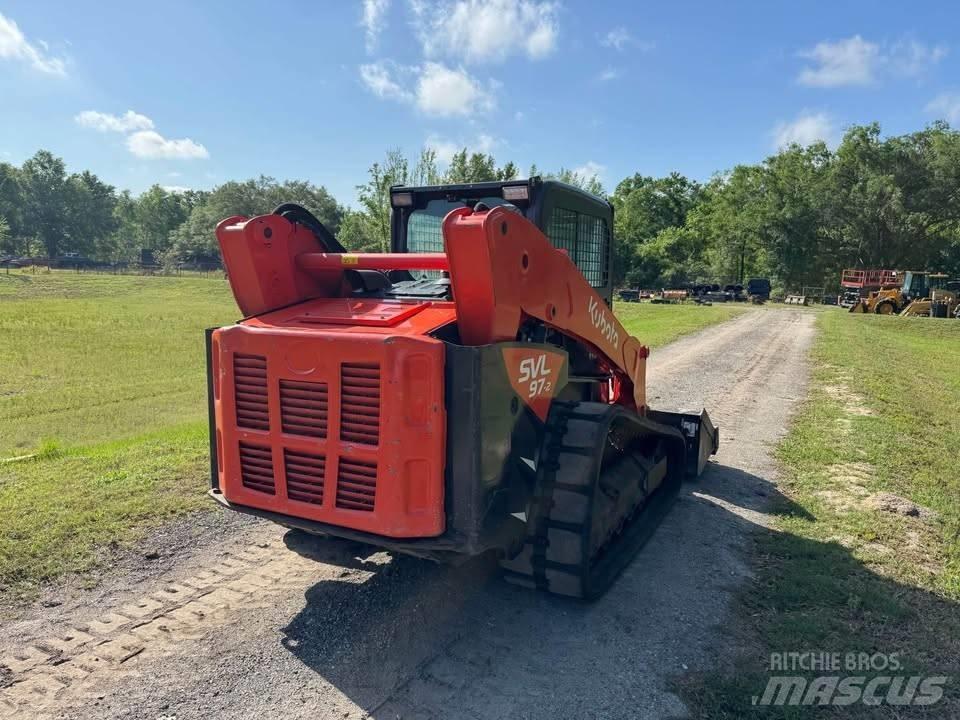 Kubota SVL 97-2 滑移轉向裝載機