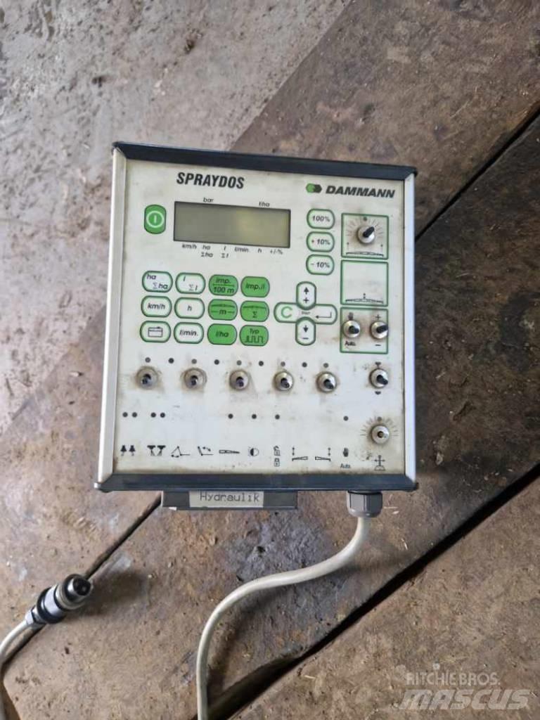 Dammann ANP 3018 牽引式噴霧機