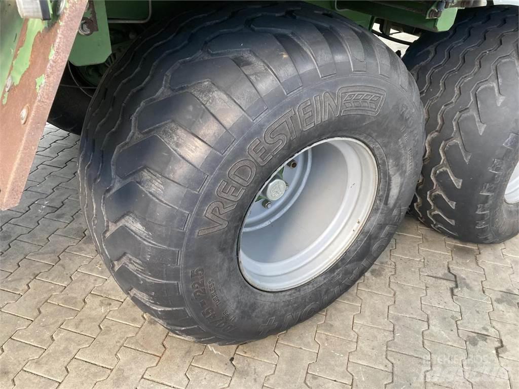 Krone TITAN 4XL-GD 自裝式拖車