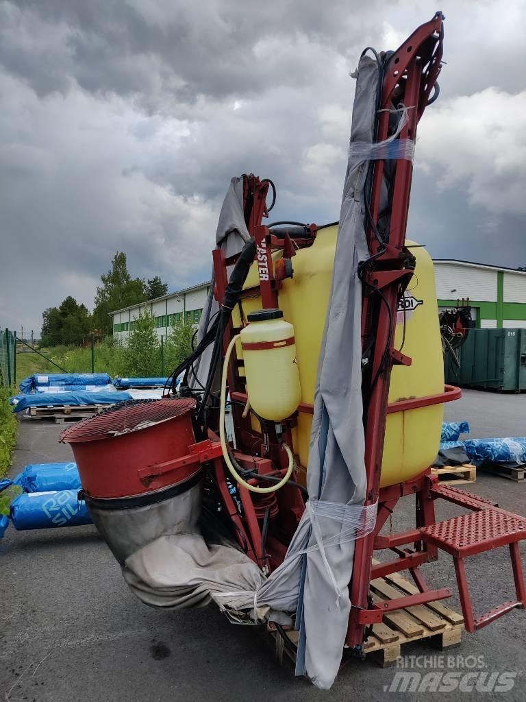 Hardi Master Twin 承載式噴霧機
