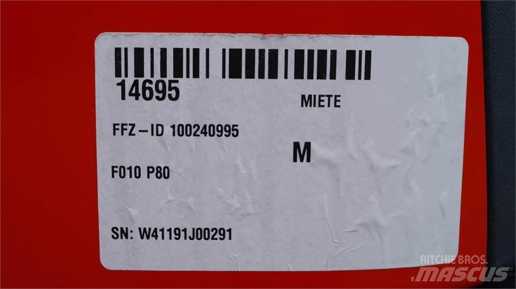 Linde P80 牽引車
