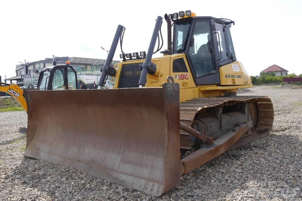 New Holland D 180 履帶推土機