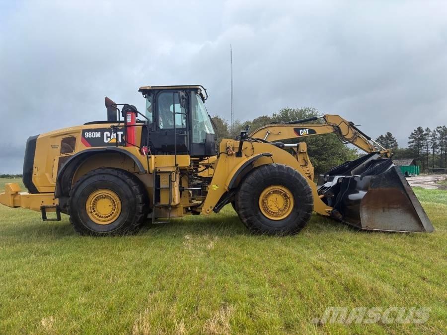 CAT 980M 輪胎式裝載機