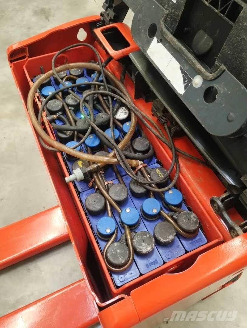 Linde T20 行走控制式堆積機