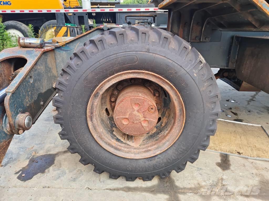 Hyundai Robex 210W-9 旋轉式挖土機/掘鑿機/挖掘機