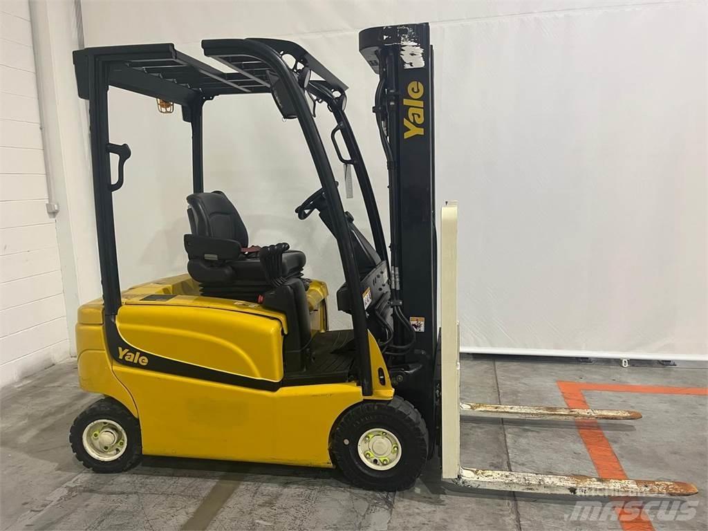 Yale ERP16 VF 電動堆高機