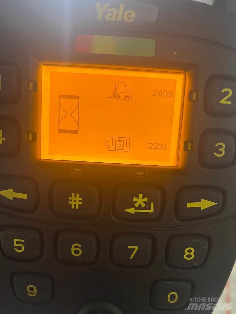 Yale ERP16 VF 電動堆高機