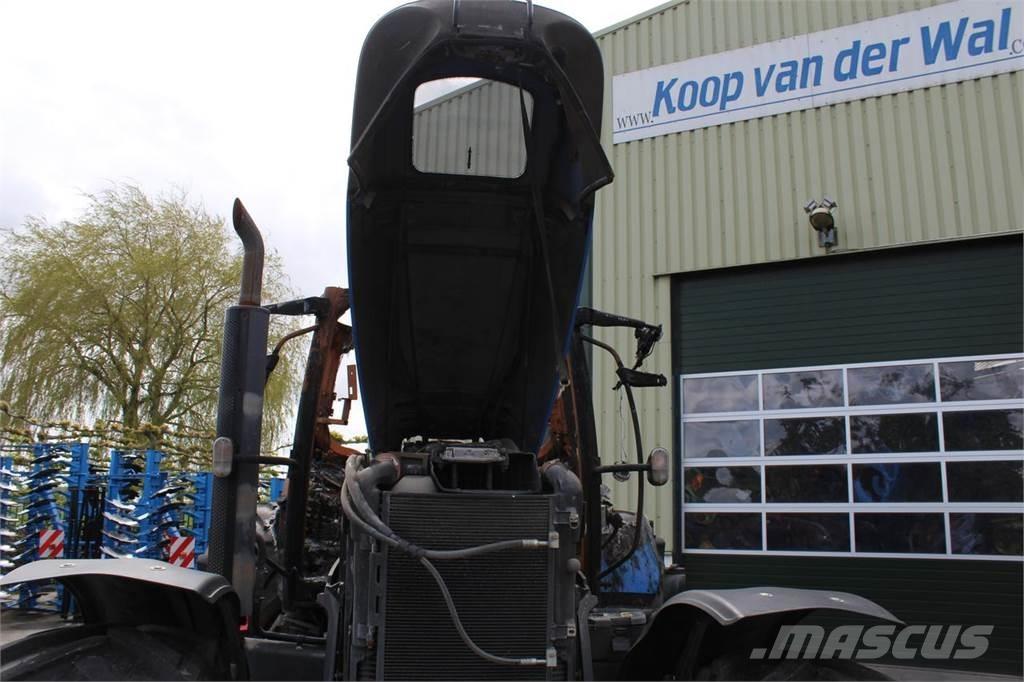 New Holland T7030 曳引機