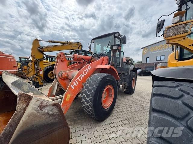 Hitachi ZW 180 輪胎式裝載機