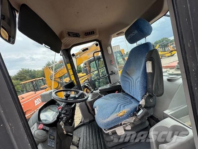 Hitachi ZW 180 輪胎式裝載機