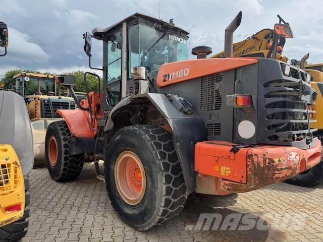 Hitachi ZW 180 輪胎式裝載機
