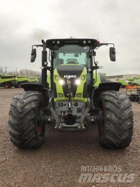 CLAAS AXION 810 曳引機