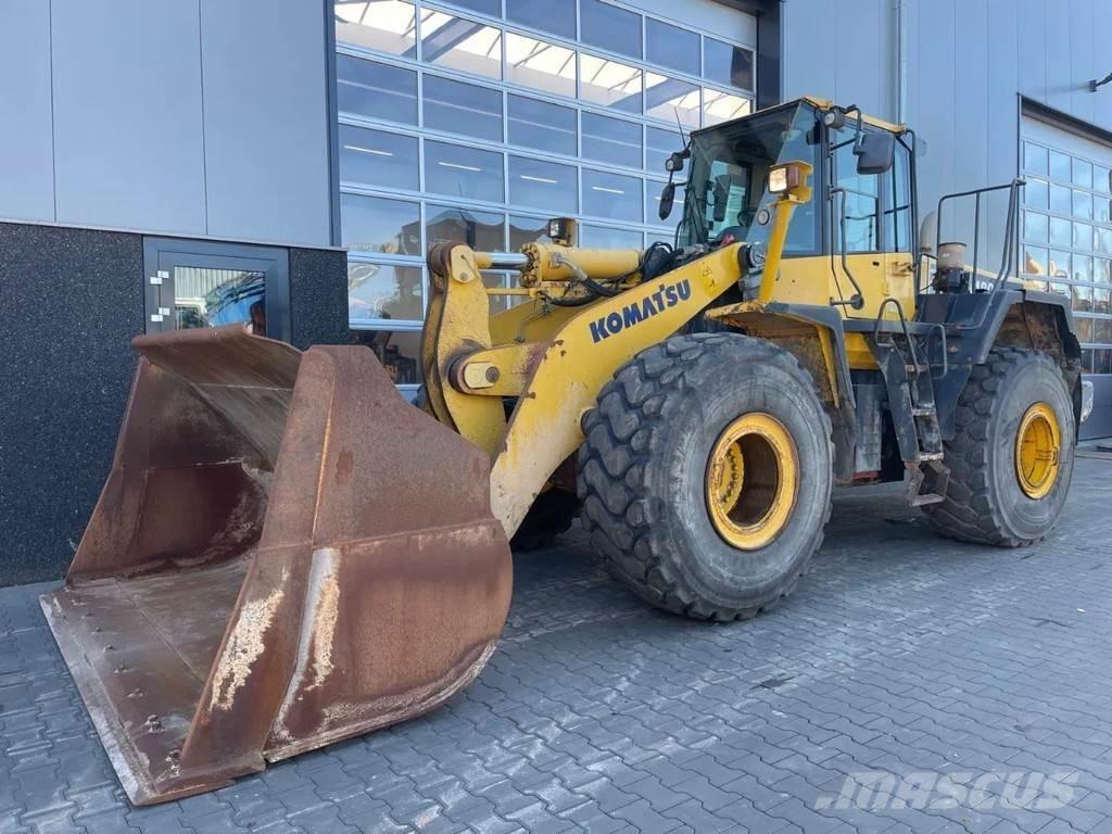 Komatsu WA480-6 輪胎式裝載機