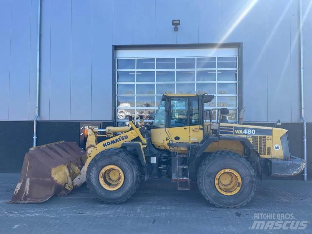 Komatsu WA480-6 輪胎式裝載機