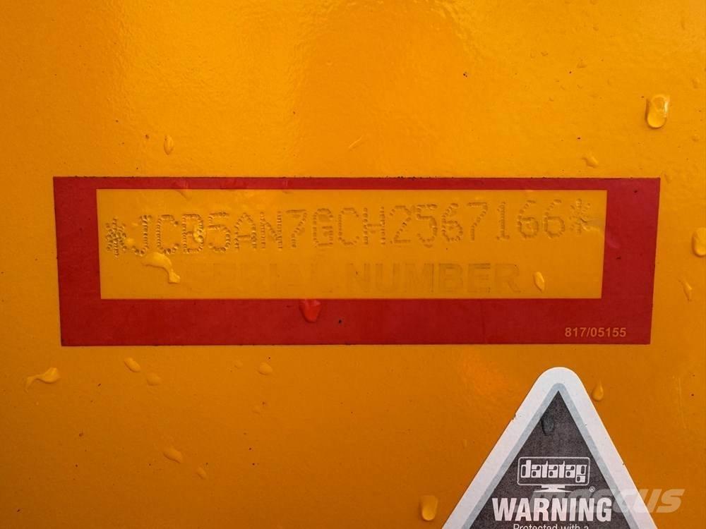 JCB 535V125 伸縮臂操作車