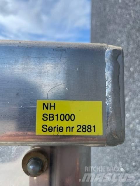 NH SB1000 行走控制式堆積機