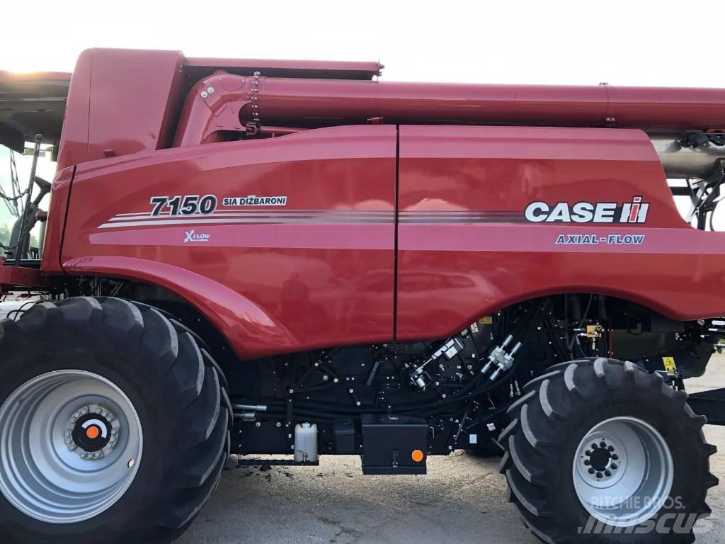CASE AF7150 聯合收穫機