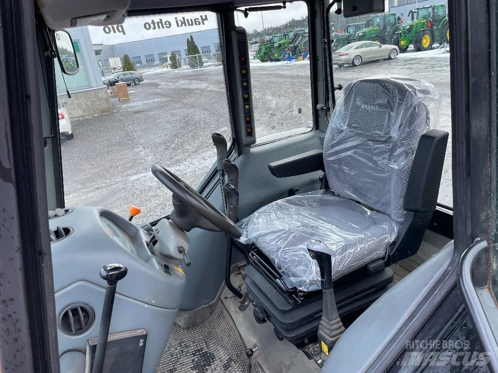 Valtra A 95 曳引機