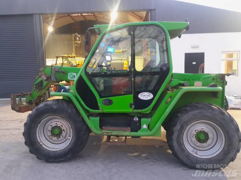 Merlo P 40.7 伸縮臂操作車