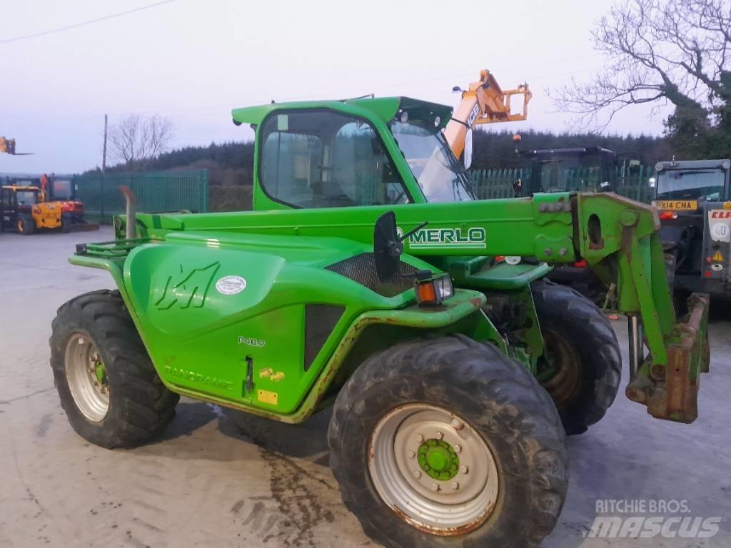 Merlo P 40.7 伸縮臂操作車
