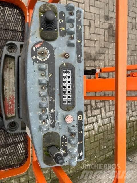 JLG 450 AJ 曲臂高空作業車