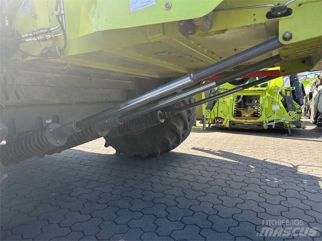 CLAAS Lexion 540 聯合收穫機
