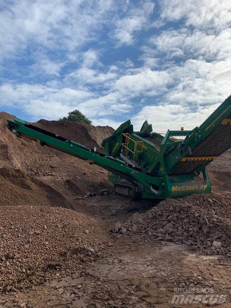 McCloskey R105 篩分機