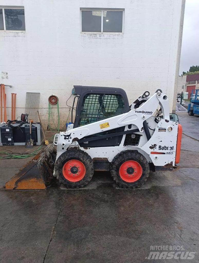 Bobcat S 530 滑移轉向裝載機