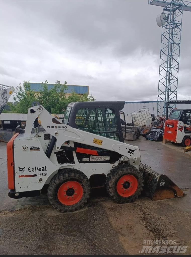 Bobcat S 530 滑移轉向裝載機