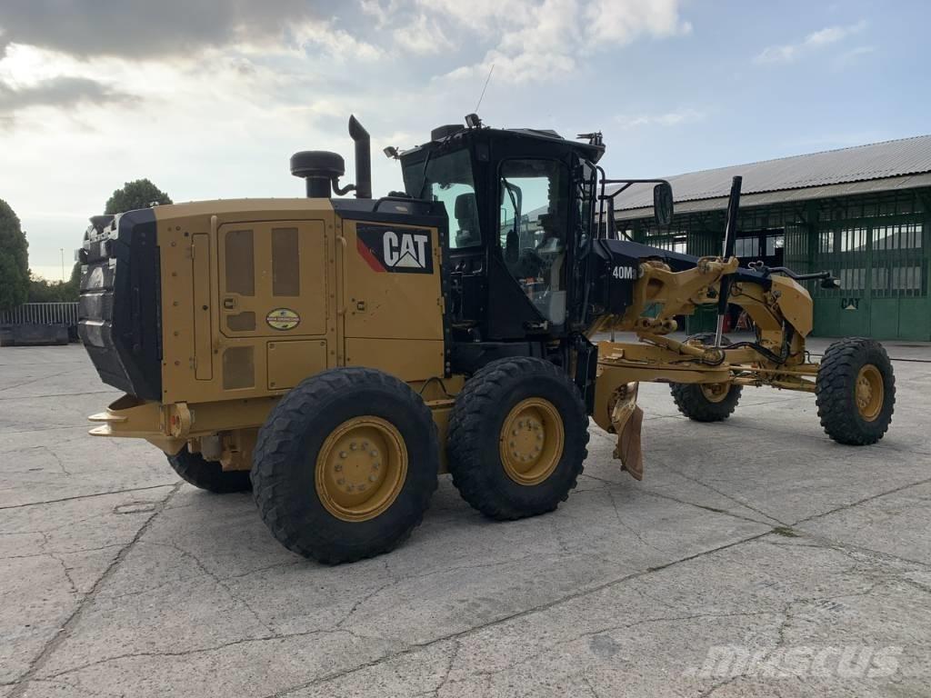 CAT 140 M 3 平土機