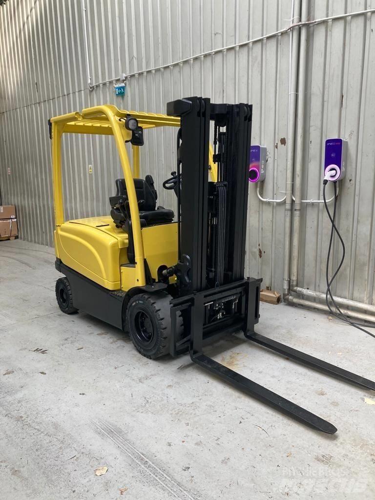 Hyster J2.5XN 電動堆高機