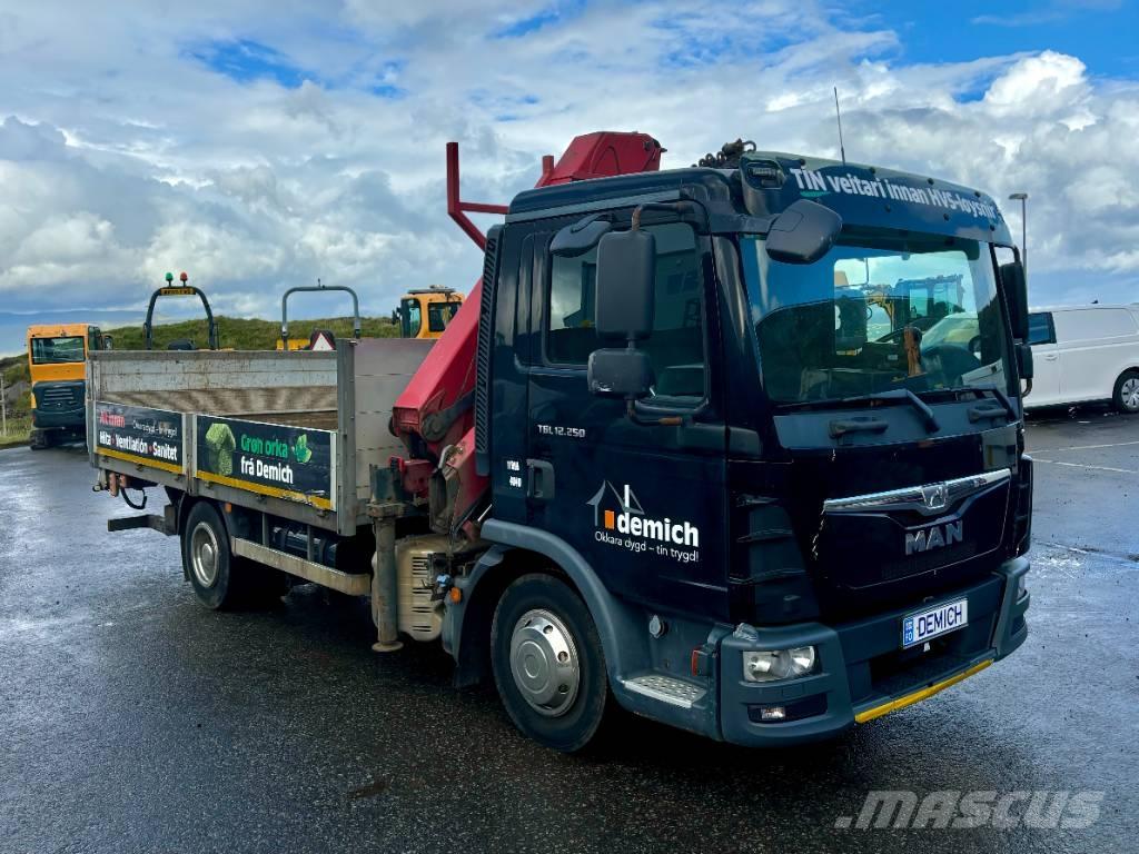MAN TGL 12.250 起重機卡車