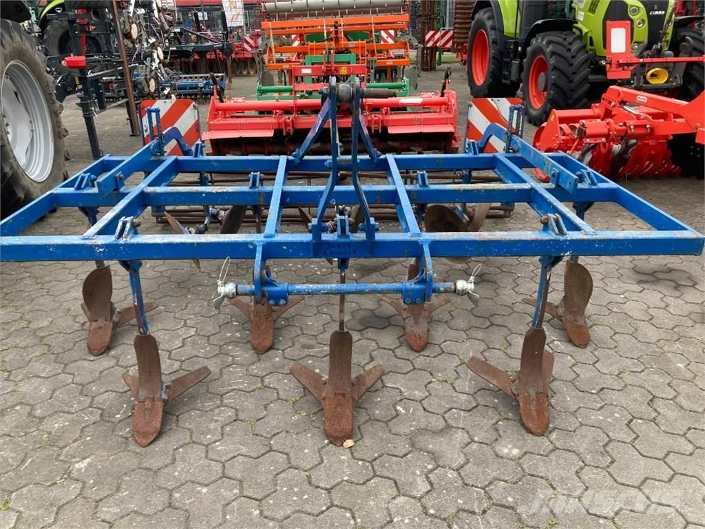 Lemken Smaragd 300 中耕管理機