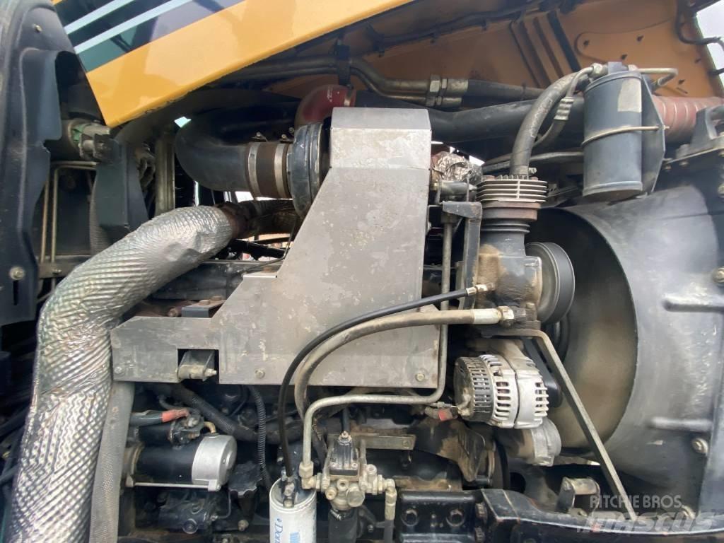 Challenger MT 575 B 曳引機