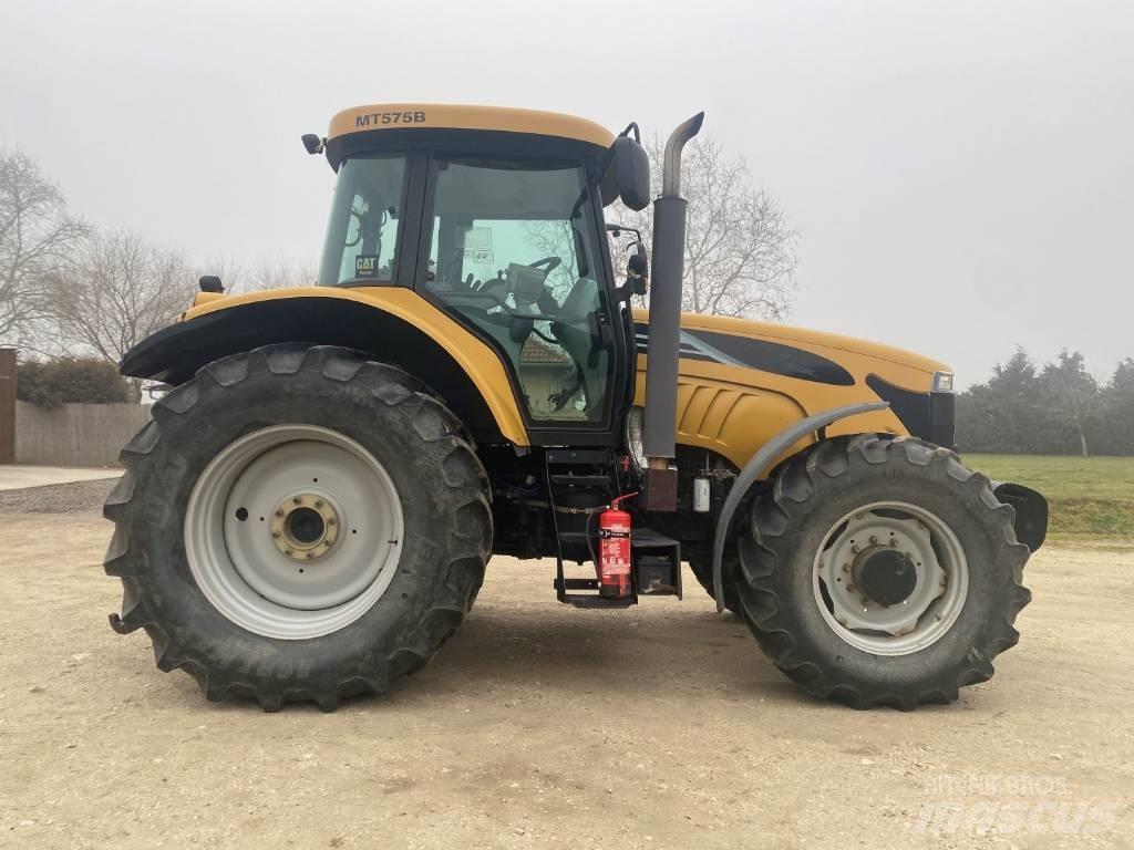 Challenger MT 575 B 曳引機