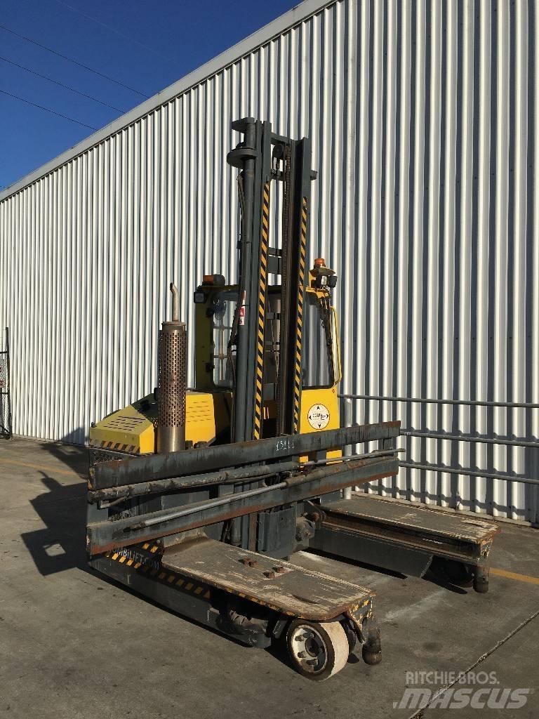 Combilift C 3000 鏟裝機
