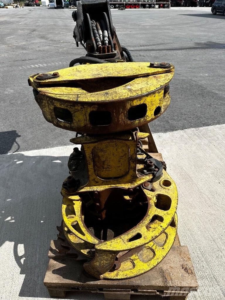 John Deere 730 收穫機頭