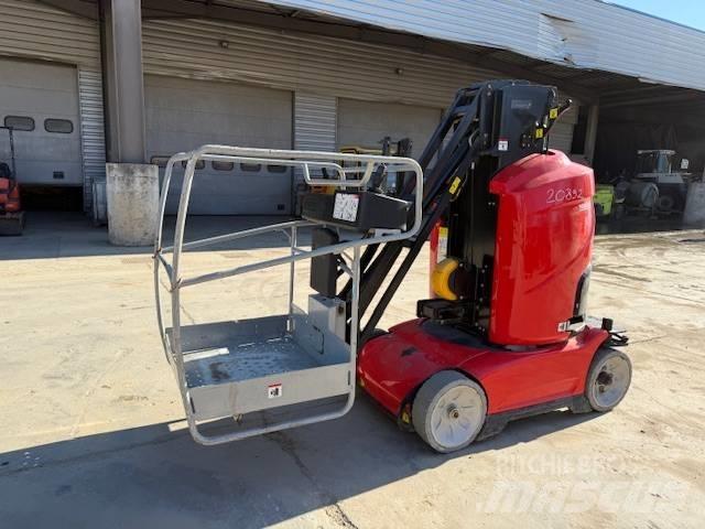 Manitou 100 VJR 垂直升降工作台